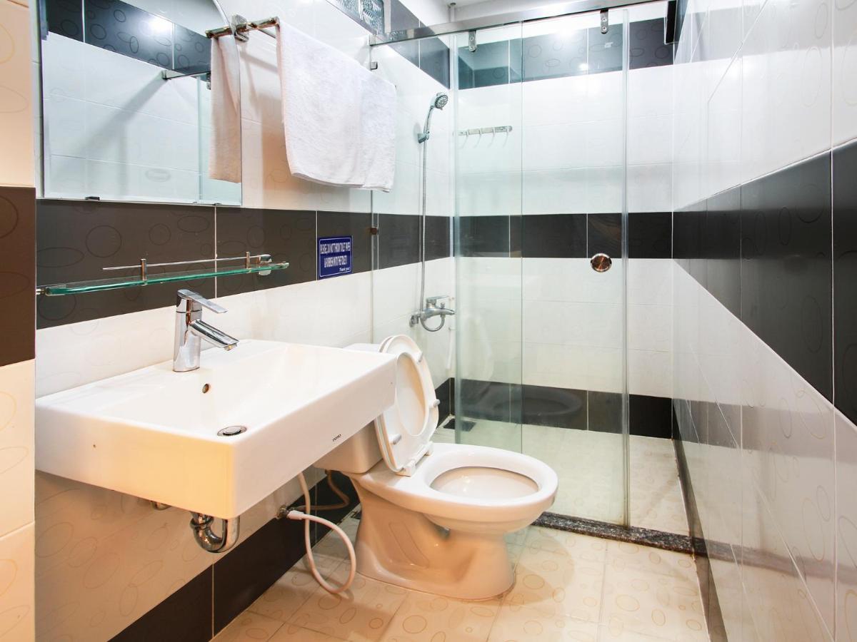 Home Away Home Hostel Хошимін Екстер'єр фото
