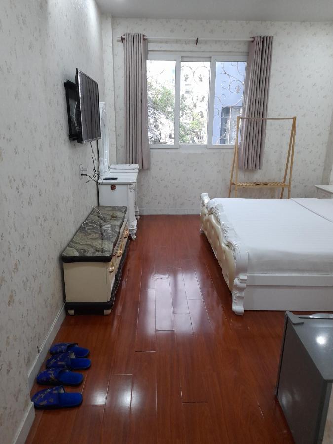 Home Away Home Hostel Хошимін Екстер'єр фото